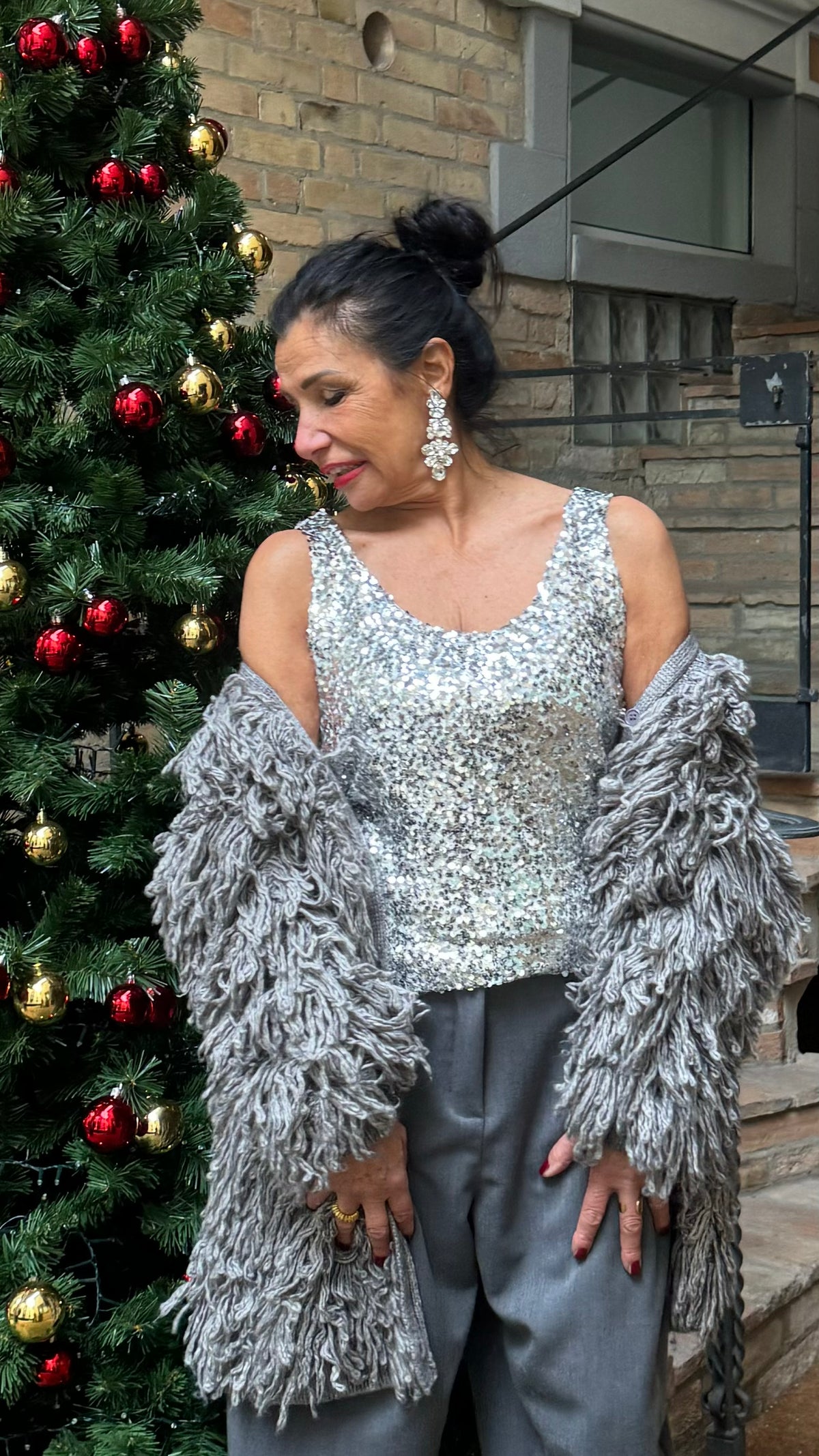 TOP ARGENTO SPALLA LARGA