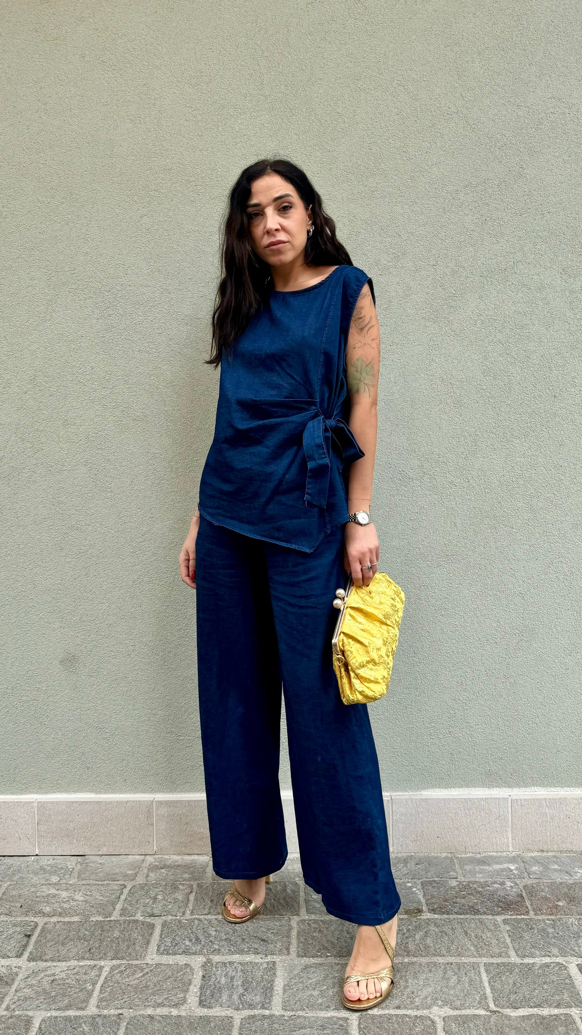 COORDINATO IN JEANSLULE' SMANICATO