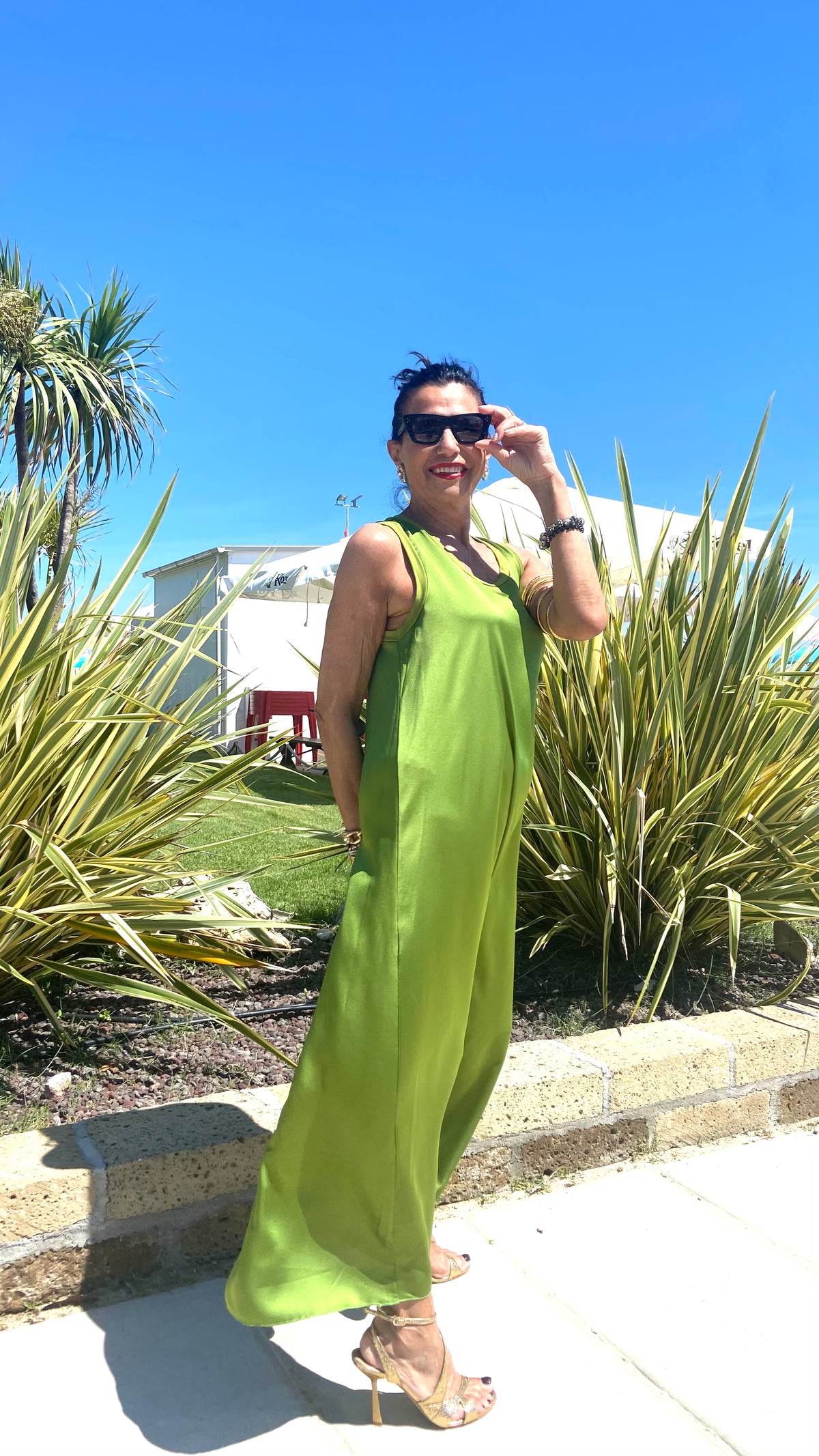 ABITO SATIN VERDE PISTACCHIO