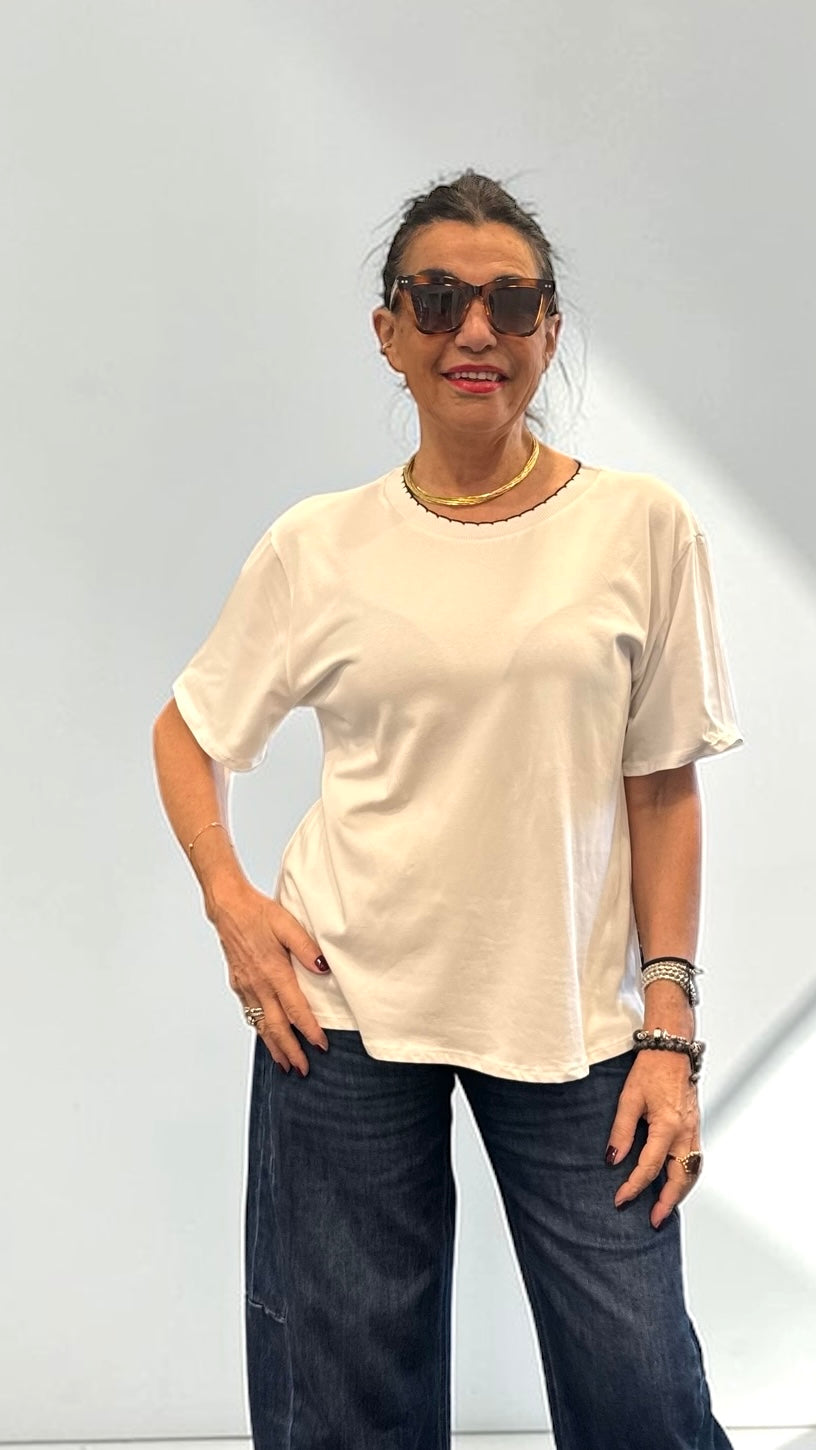 T-SHIRT ERIKA