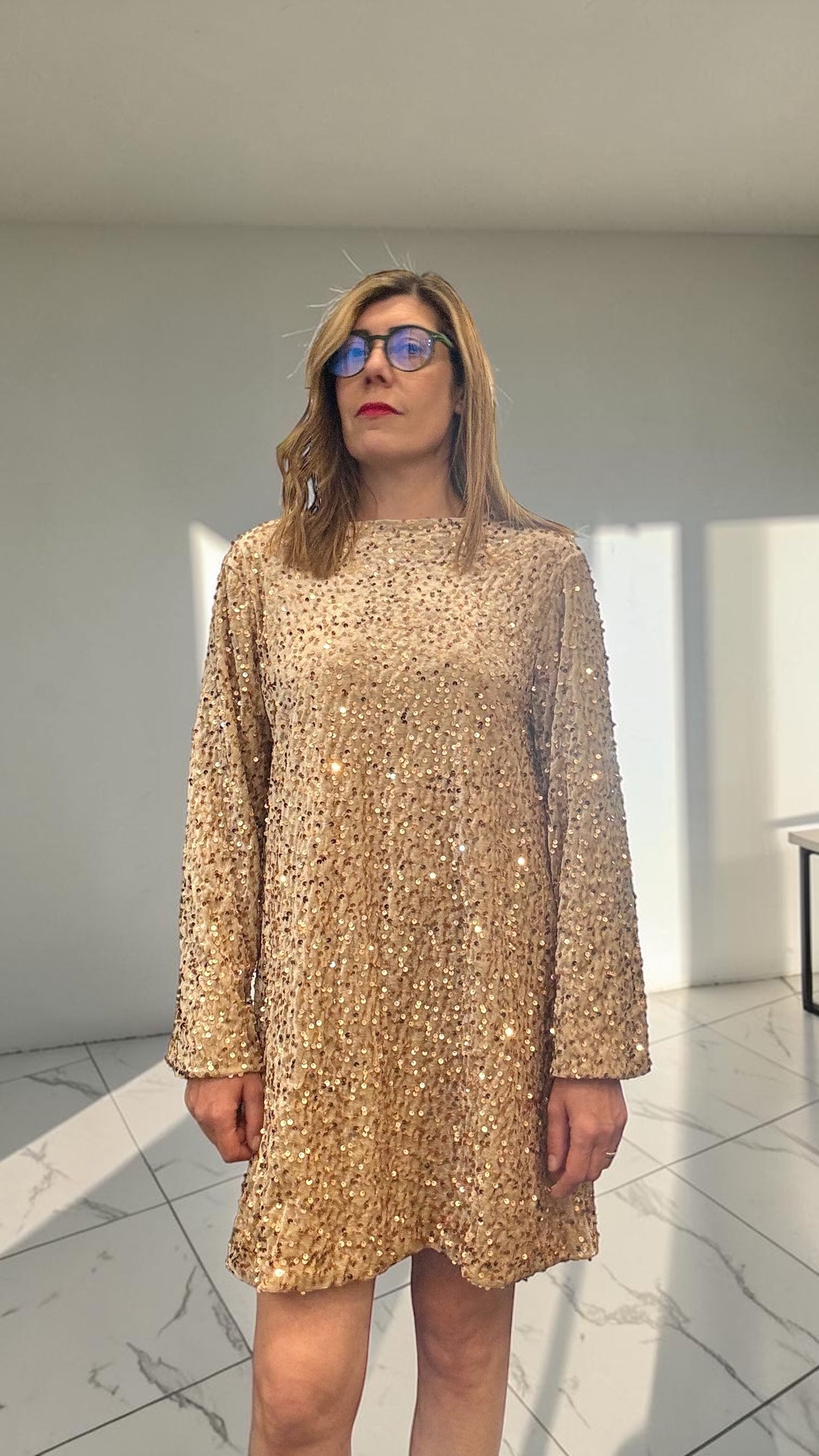 ABITO PAILLETTES