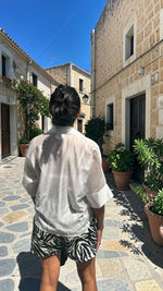 CAMICIA MANICHE CORTE BIANCA