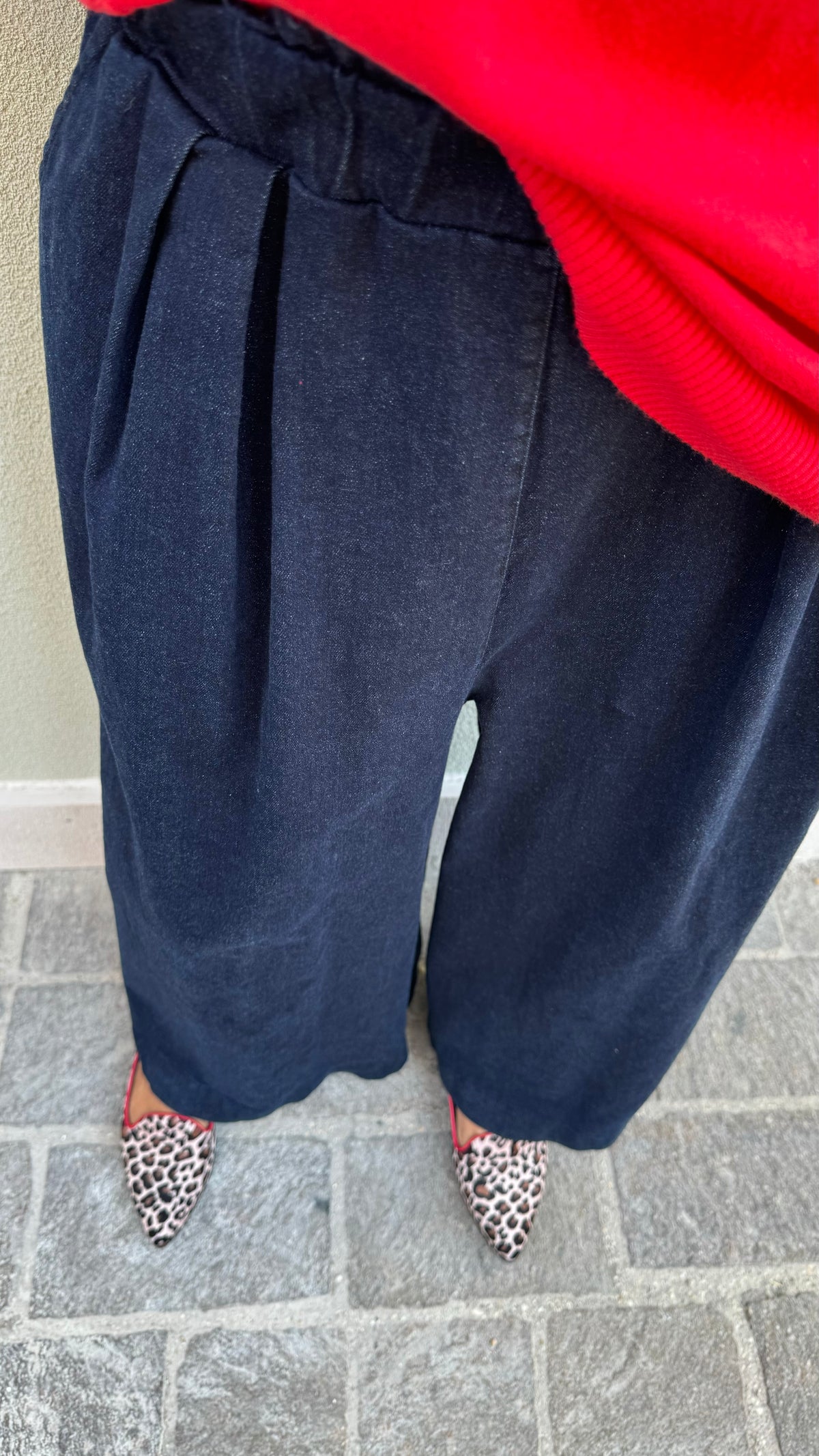 JEANS OVER YAMA