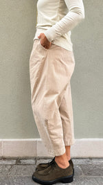 PANTALONE OVETTO IN VELLUTO SABBIA