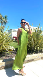 ABITO SATIN VERDE PISTACCHIO