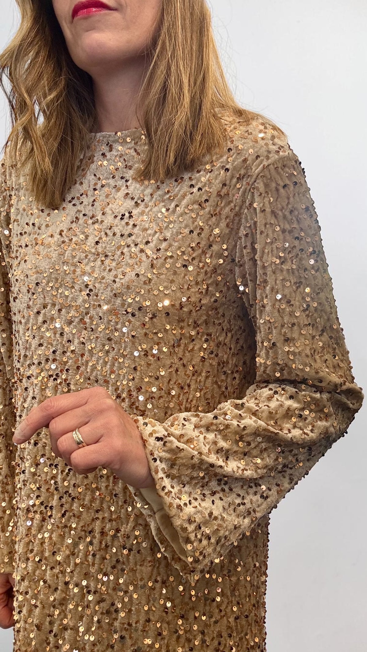 ABITO PAILLETTES