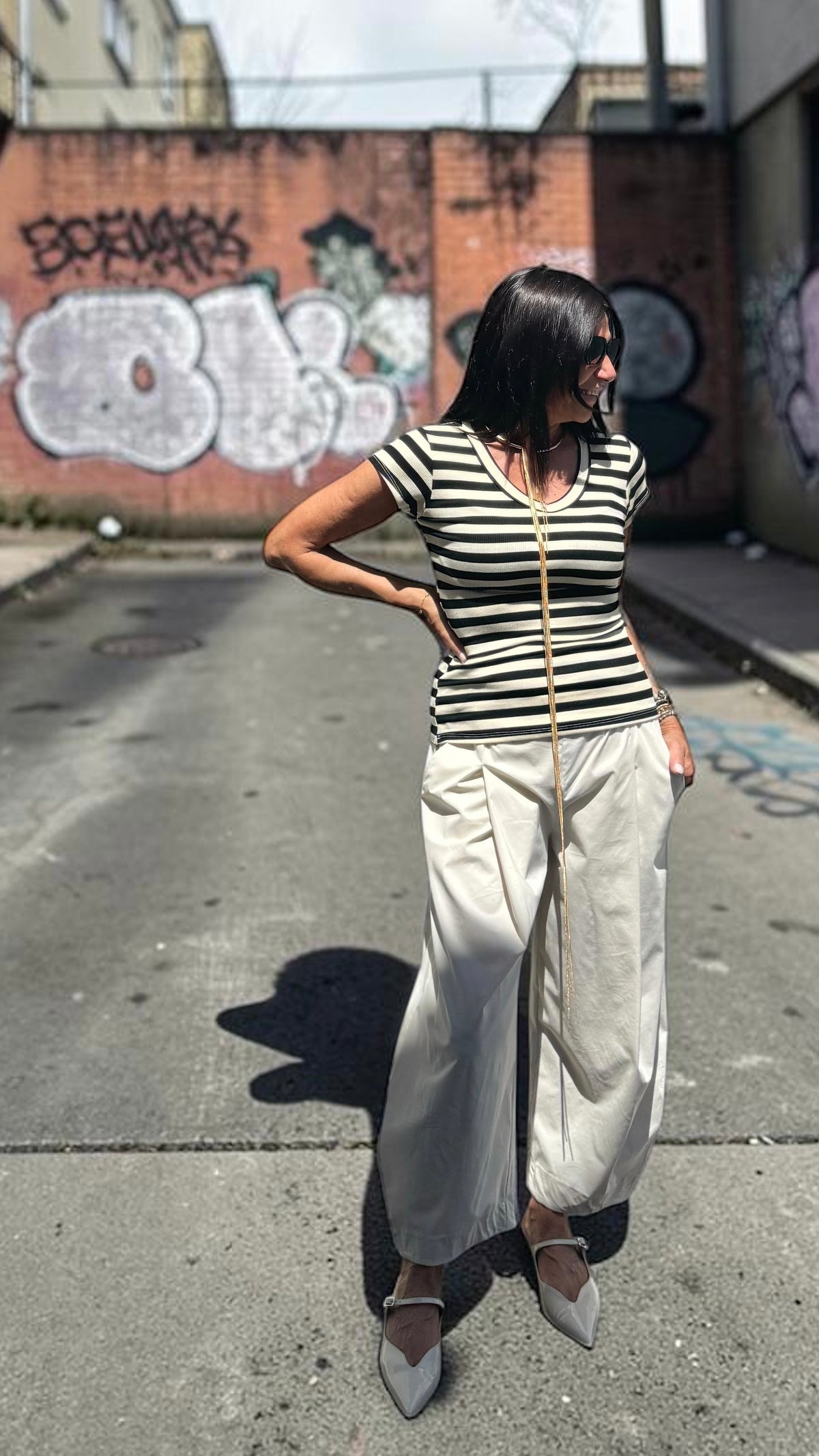 MAGLIETTA A RIGHE NERA